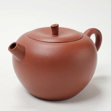Load image into Gallery viewer, Yixing Xiao Hong Ni Small Red Clay Teapot Apple Shape 160 ml
