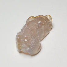 Load image into Gallery viewer, Tea Pet - Agate Stone Hand Carved Pi Xiu #3
