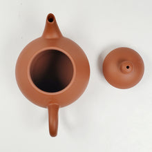 Load image into Gallery viewer, Chao Zhou Red Clay Teapot - CSH Pear 120 ml
