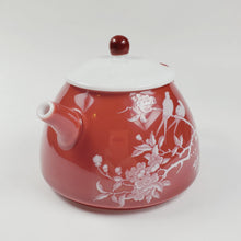 Load image into Gallery viewer, Teapot - Red and White Porcelain 175 ml
