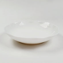 Load image into Gallery viewer, Saucer - White Porcelain #4 2 pc
