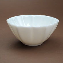 Load image into Gallery viewer, Teacup - White Jade Like Porcelain Sunflower Shape 45 ml 2 pcs
