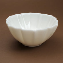 Load image into Gallery viewer, Teacup - White Jade Like Porcelain Sunflower Shape 45 ml 2 pcs
