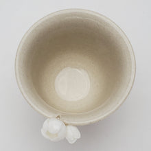 Load image into Gallery viewer, Teacup Porcelain - Wood Ash Glaze Flower 60 ml
