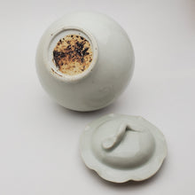 Load image into Gallery viewer, Tea Jar - Celadon Lotus Leaf #2
