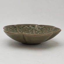 Load image into Gallery viewer, Olive Green Rao Zhou Kiln Dish #2
