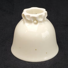 Load image into Gallery viewer, Ash Glaze Porcelain Teacups - Tai Hu Lake Garden Rock Footing
