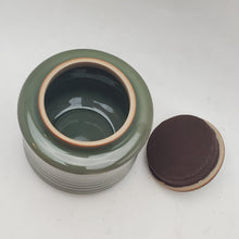 Load image into Gallery viewer, Green Glaze Lined Tea Jar
