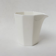 Load image into Gallery viewer, Pitcher - Octagon White 280 ml
