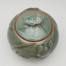 Load image into Gallery viewer, Green Glaze Fish Dragon Tea Jar
