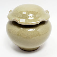 Load image into Gallery viewer, Olive Green Crack Glaze Lotus Leaf Tea Jar sm
