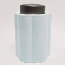 Load image into Gallery viewer, Prunus Flower Shape Tea Jar
