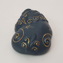 Load image into Gallery viewer, Tea Pet Pi Xiu Yixing Blue Clay Gold Gilded #1
