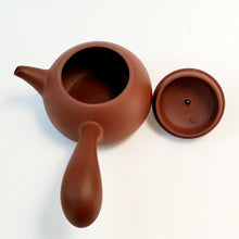 Load image into Gallery viewer, Chao Zhou Red Clay Tea Pot - Tang Yu Side handle 120 ml
