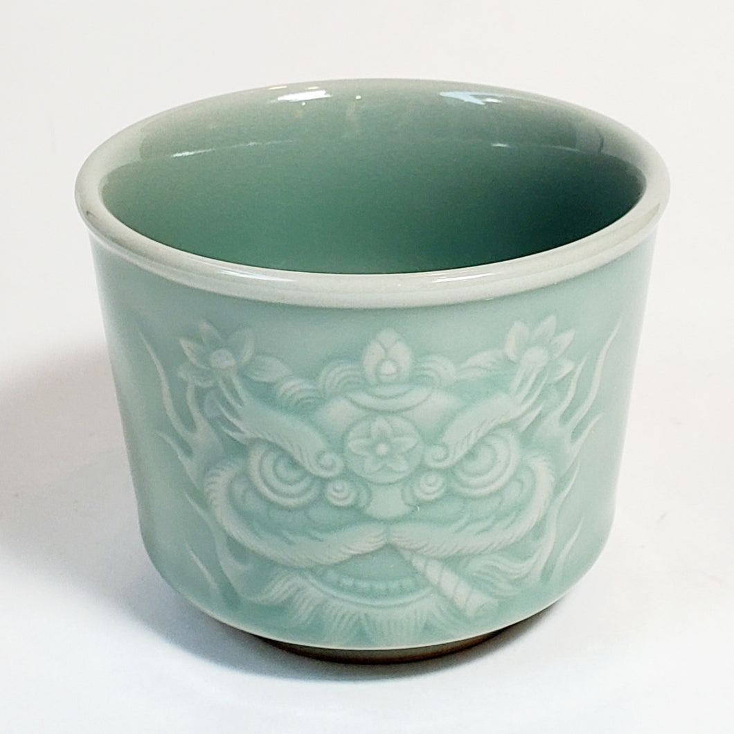 Long Quan Kiln Celadon Lion Head Teacup #1 120 ml