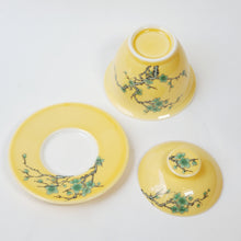 Load image into Gallery viewer, Gaiwan - Yellow Prunus Flowers 110 ml
